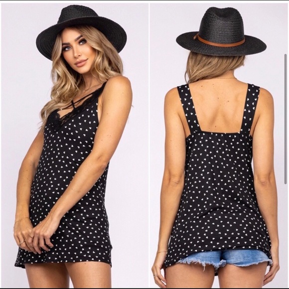 LAST ONE: Black and white hearts ultra butter soft lace tank tunic - Picture 2 of 4